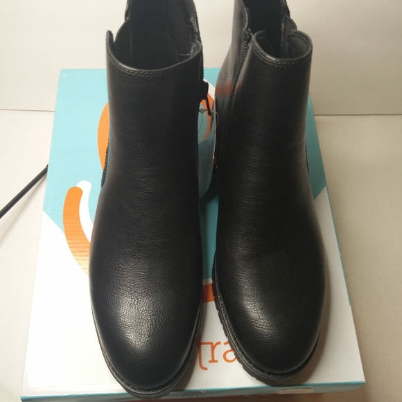 Baretraps Daytona Chelsea Bootie Black 7.5W - Picture 8 of 11